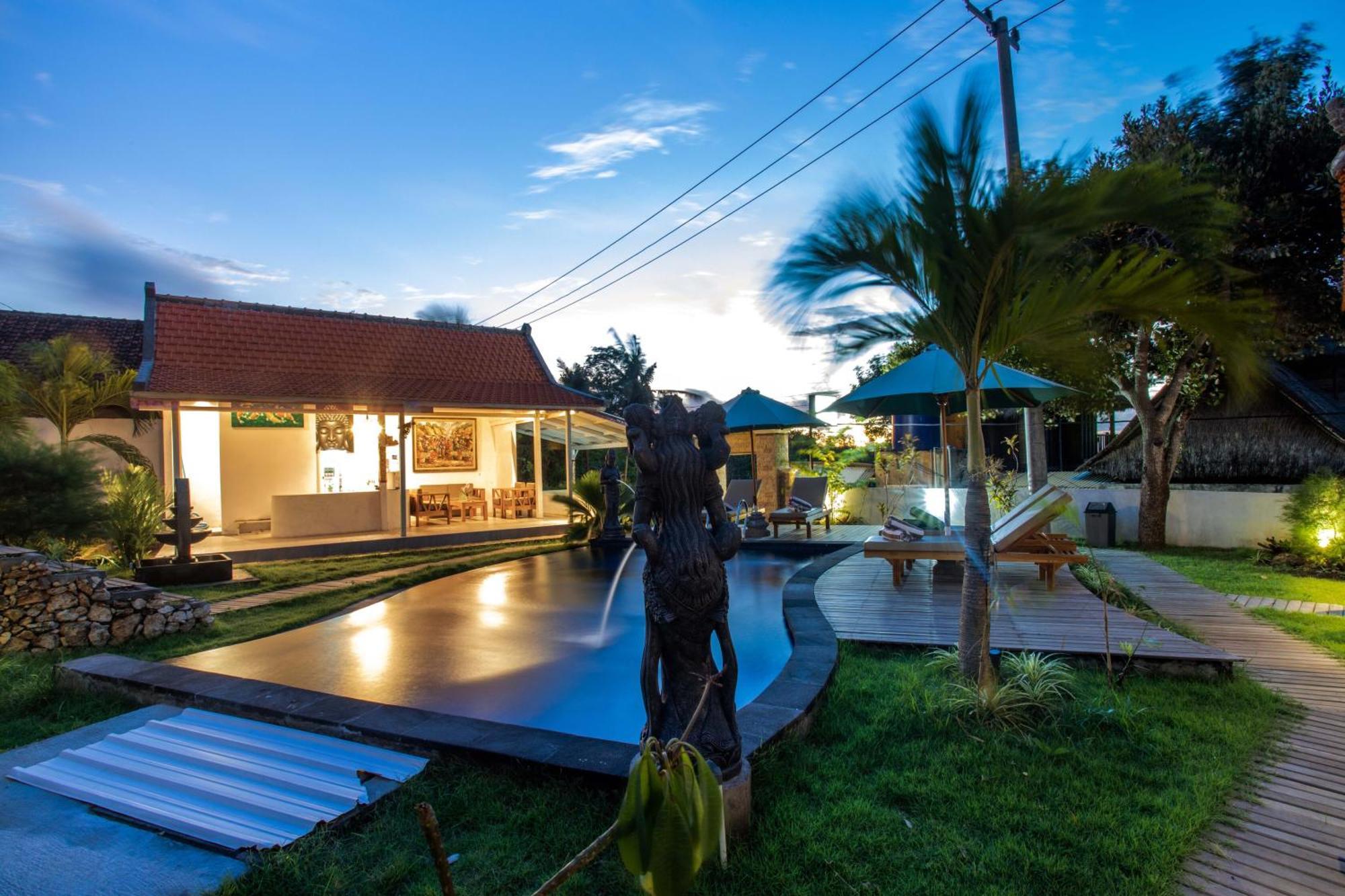 Blue Sky Villa Ceningan 누사 렘봉안 외부 사진